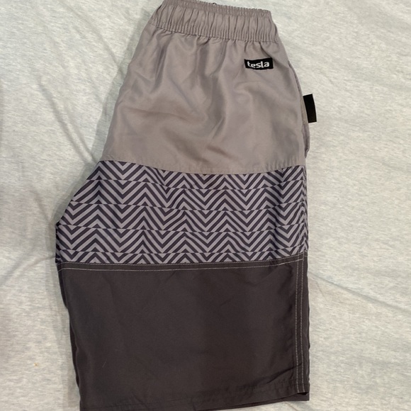 Tesla Rash-guard Series surf swim water sport shorts bathing suit NWT Small - Picture 12 of 14